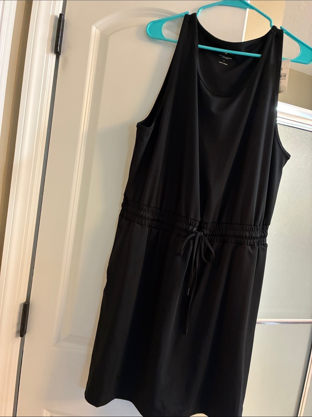 Classic Black Sleeveless Drawstring Waist Dress